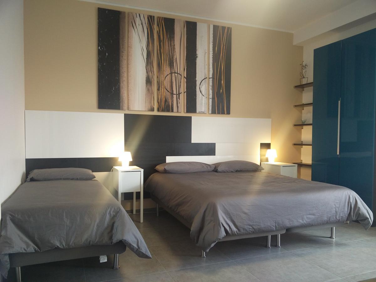 B&B Via Roma 15 Акуавива деле Фонти Екстериор снимка